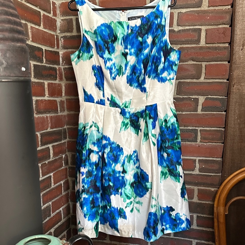 3/$20 deal! Jessica Howard Blue and Green Y2K Floral‎ Midi Dress
